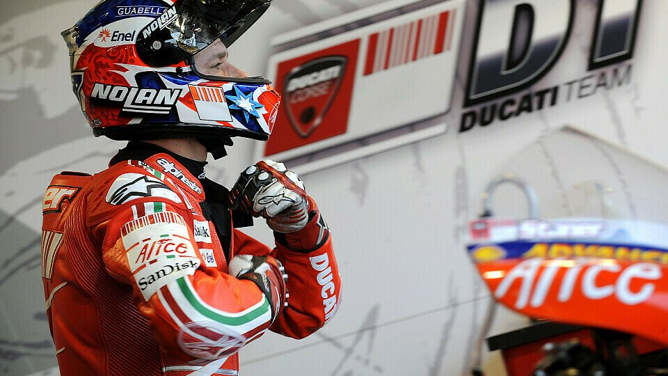 Casey Stoner will das Jahr ordentlich beenden, Foto: Ducati