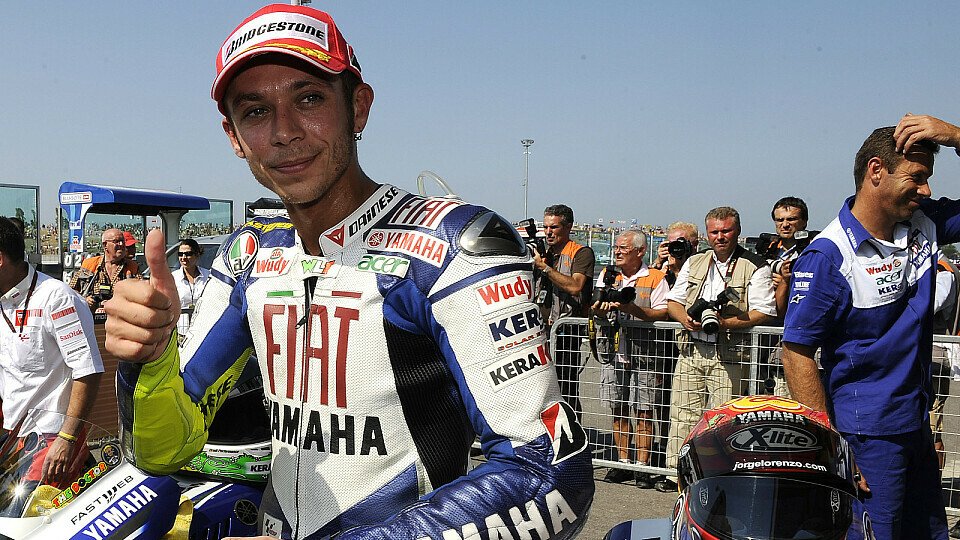 Valentino Rossi konnte wieder einmal den Daumen nach oben zeigen, Foto: Fiat Yamaha