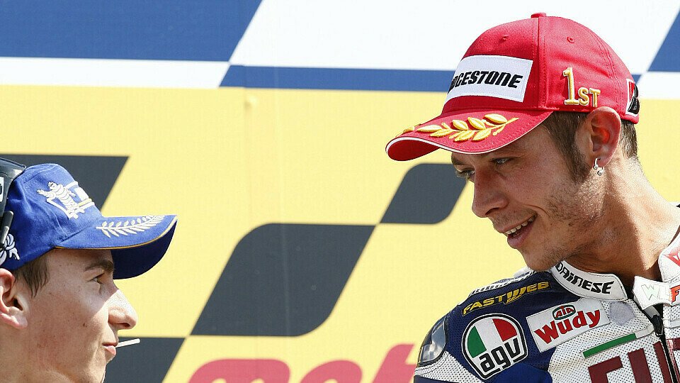 Zum sechsten Mal bestreiten Rossi und Lorenzo 2015 eine Saison als Teamkollegen, Foto: Sutton