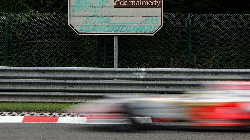 Force India kämpft gegen Honda., Foto: Sutton