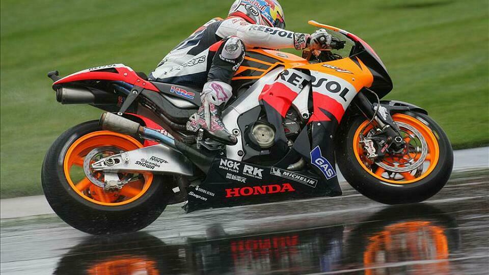 Nicky Hayden genoss seinen Auftritt, Foto: Repsol