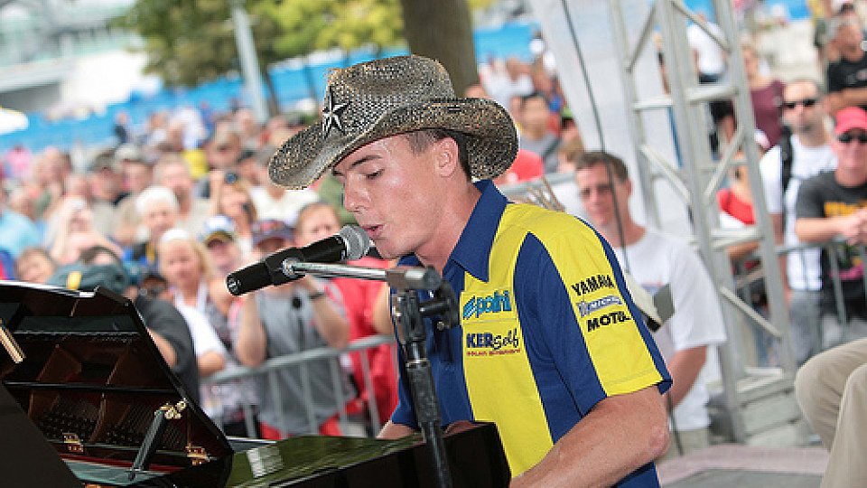 James Toseland hätte gerne weiter vorne mitgespielt, Foto: Tech 3 Yamaha