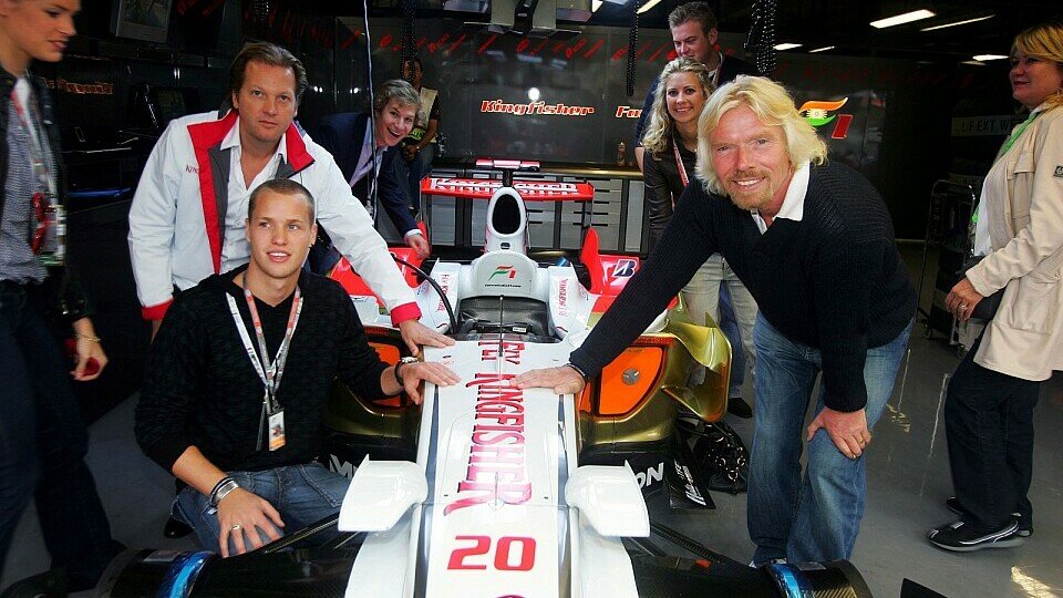 Richard Branson mag die Formel 1, Foto: Sutton