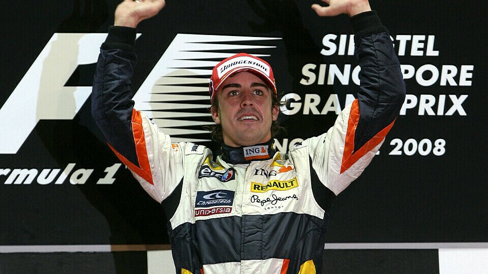Fernando Alonso schnappte sich den Sieg., Foto: Sutton