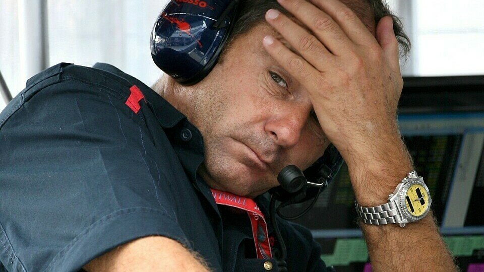 Gerhard Berger befürchtet, dass die Werke aus der Formel 1 verschwinden, Foto: Sutton