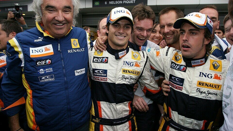 Die Freude ist vorbei: Briatore und Renault gehen gegen Piquet vor., Foto: Sutton