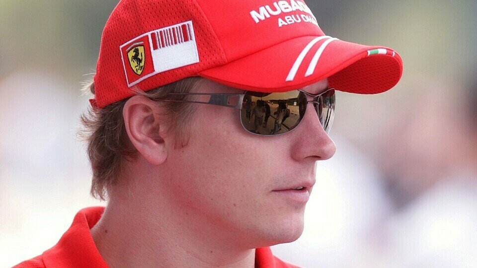 Kimi Räikkönen sieht die Großen 2009 im Vorteil, Foto: Sutton