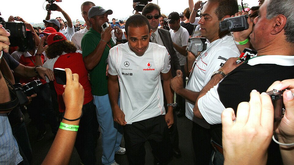 Lewis Hamilton hatte viel hinter sich, Foto: Sutton