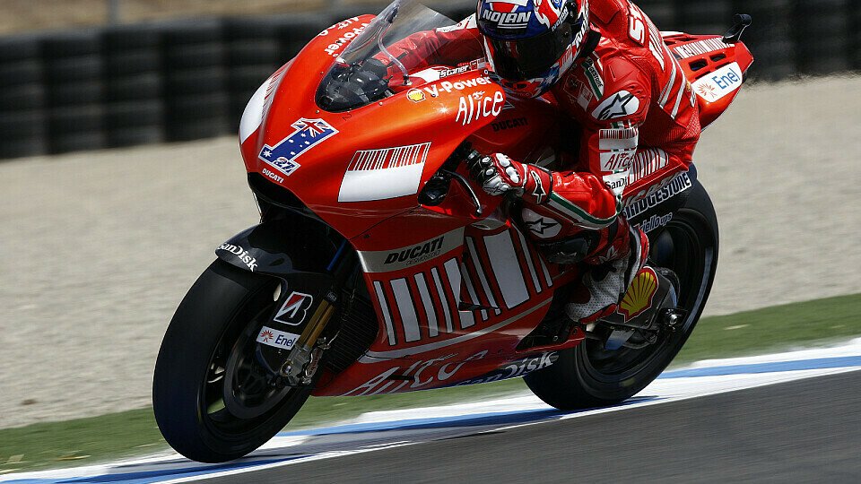 Anfang 2008 legte Casey Stoner den Grundstein für die Zukunft bei Ducati und entschied sich pro Karbonrahmen und contra Aluminium, Foto: Sutton