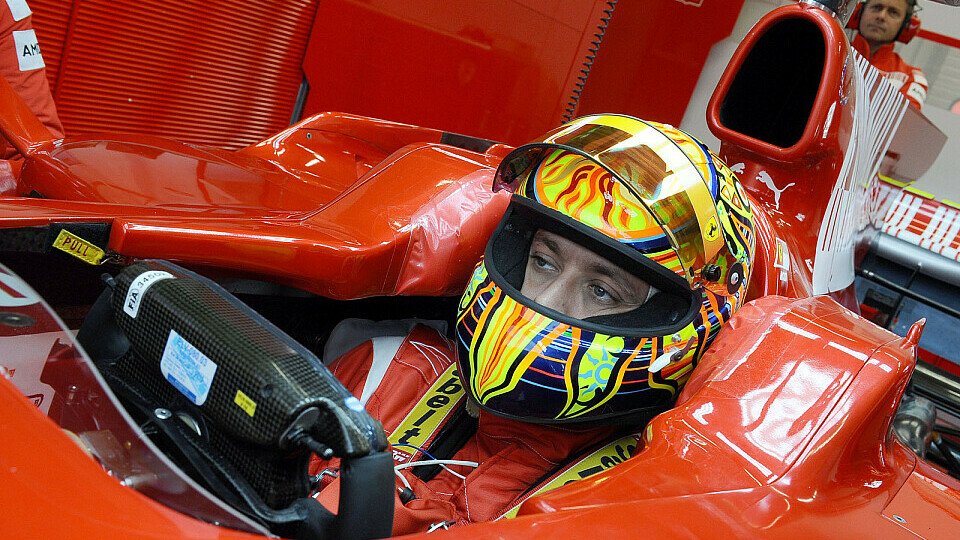 Valentino Rossi darf wieder Ferrari fahren, Foto: Ferrari Press Office