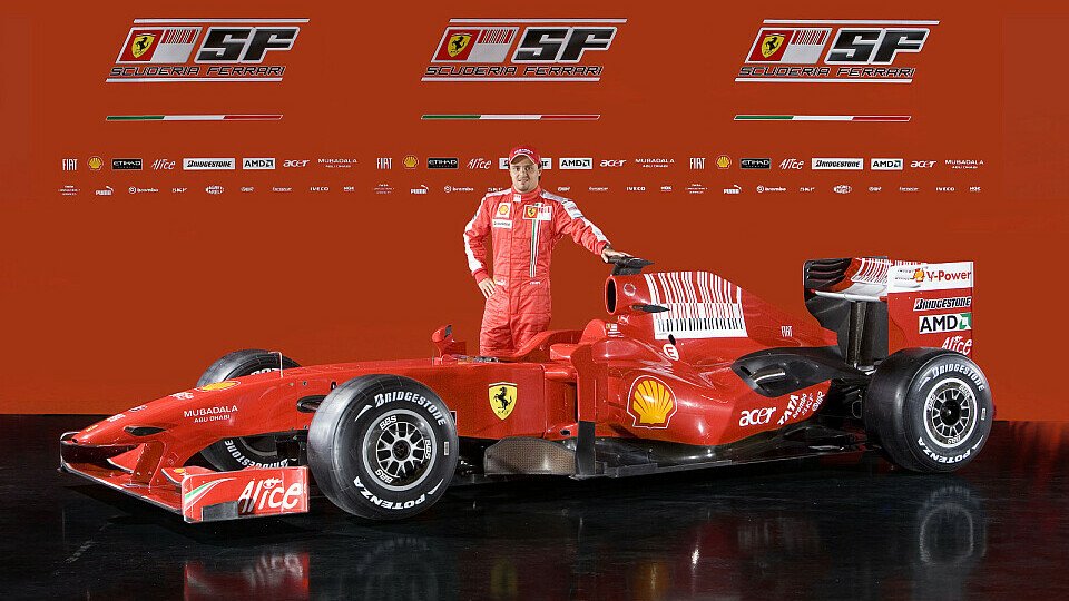 Massa greift an., Foto: Ferrari Press Office