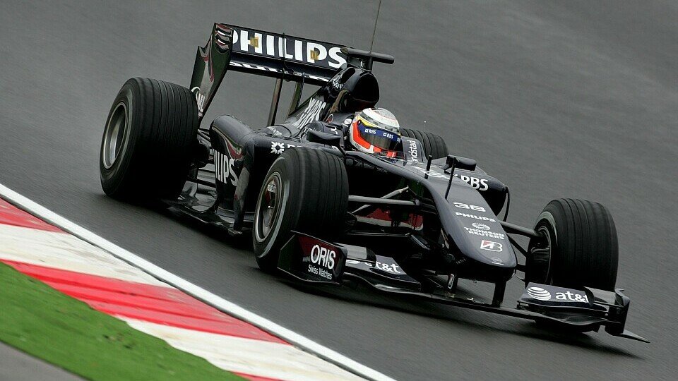 Die FIA soll nun die Problematik der Diffusoren bei Williams klären, Foto: Bumstead/Sutton