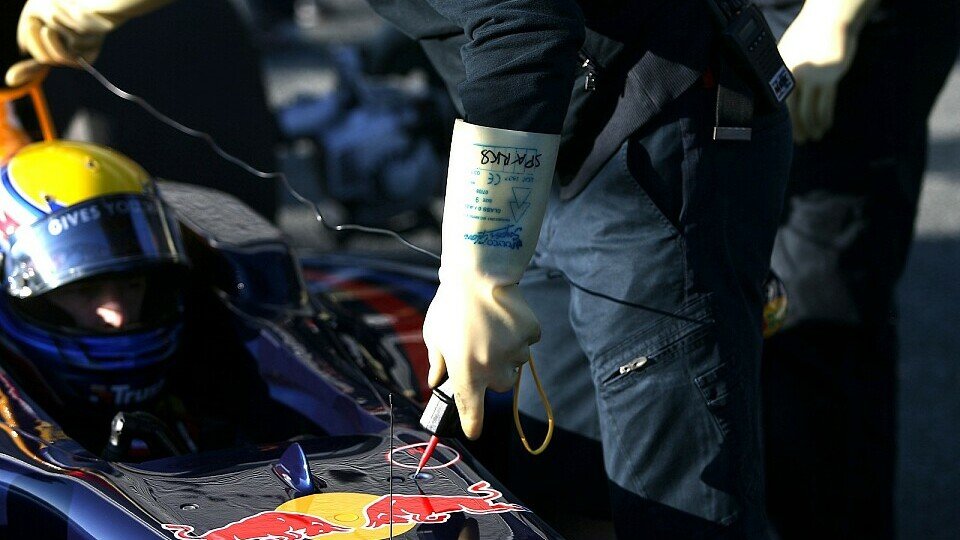 Bei Red Bull hat man KERS noch nicht abgeschrieben, Foto: Moy/Sutton