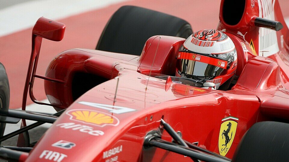 Kimi Räikkönen will stark in die Saison starten, Foto: Hartley/Sutton