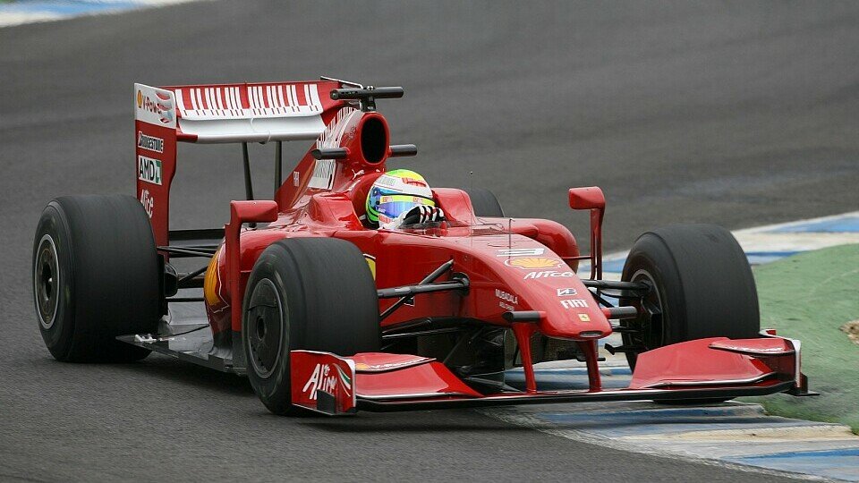 Felipe Massa sagt noch nichts über den Leistungsstand im Fahrerfeld, Foto: Sutton