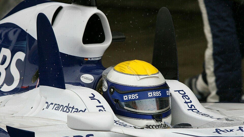 Nico Rosberg muss im Cockpit so manches beachten, Foto: Sutton