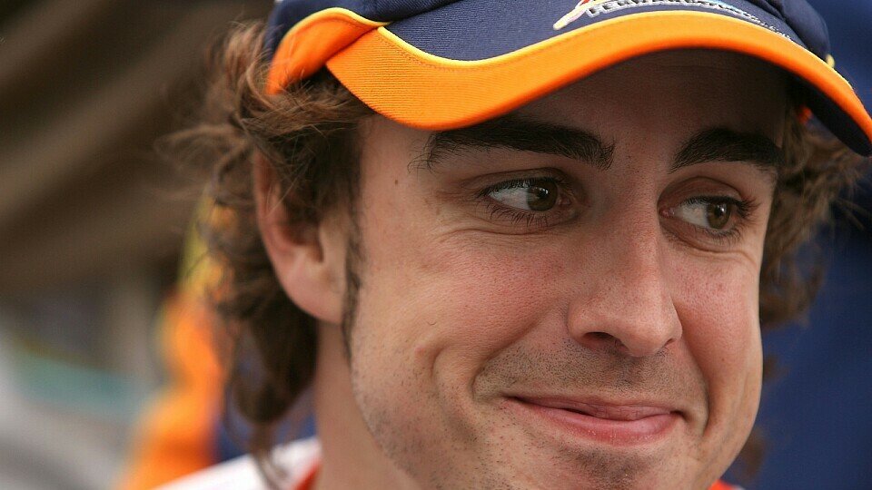 Fernando Alonso kennt die Gerüchte schon seit Jahren, Foto: Moy/Sutton