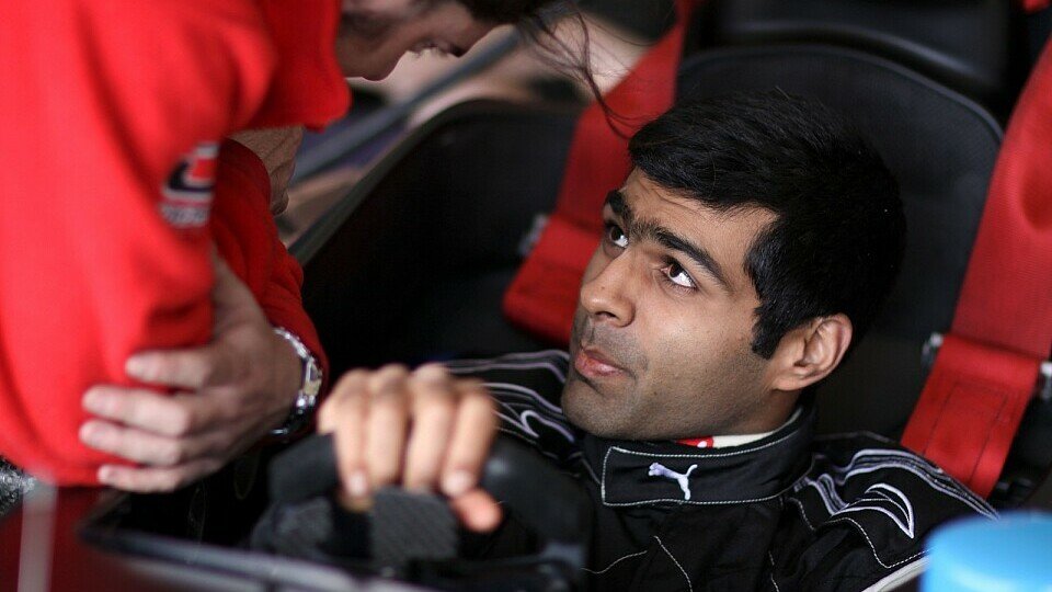 Karun Chandhok im neuen Cockpit, Foto: GP2 Series