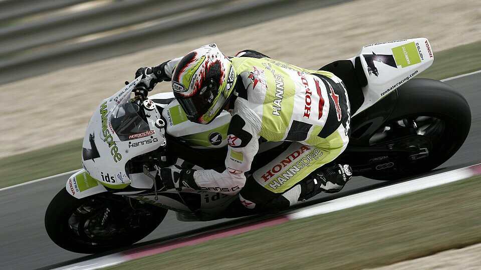 Carlos Checa war schnellster im ersten freien Training., Foto: Ten Kate Racing