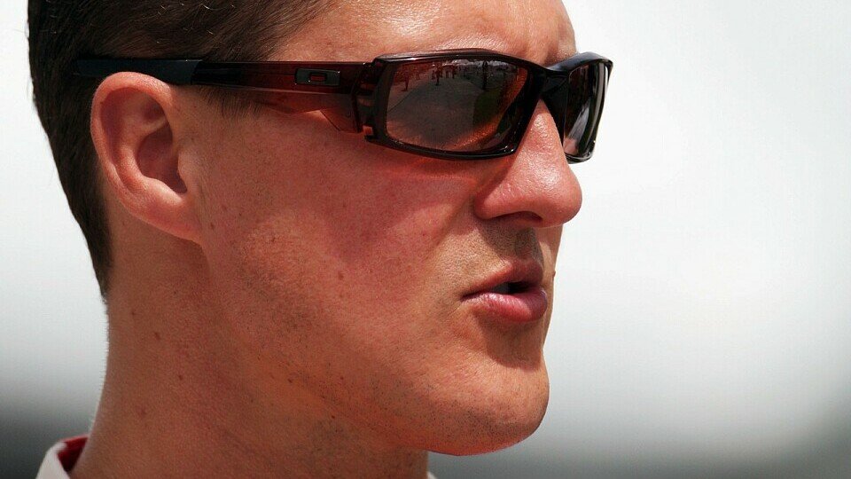Michael Schumacher ist von Vettel beeindruckt, Foto: Sutton