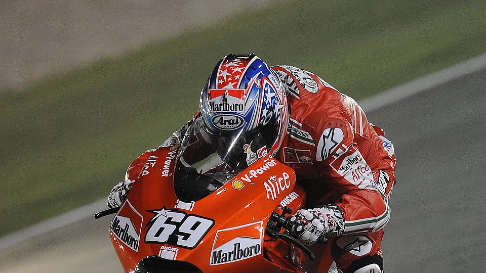 Nicky Hayden entscheidet nach dem Warm-up, Foto: Ducati Nicky Hayden entscheidet nach dem Warm-up, Foto: Ducati