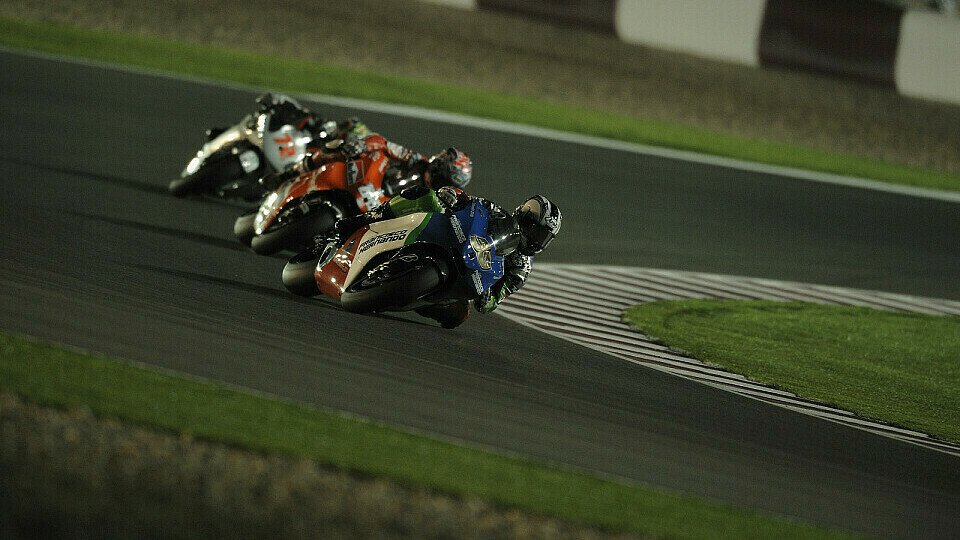 Sete Gibernau wollte das Rennen nur zu Ende fahren und holte ganz nebenbei noch Punkte., Foto: Bridgestone