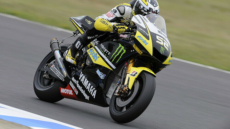 Ein besserer Start für James Toseland in Jerez., Foto: Yamaha Racing Ein besserer Start für James Toseland in Jerez., Foto: Yamaha Racing