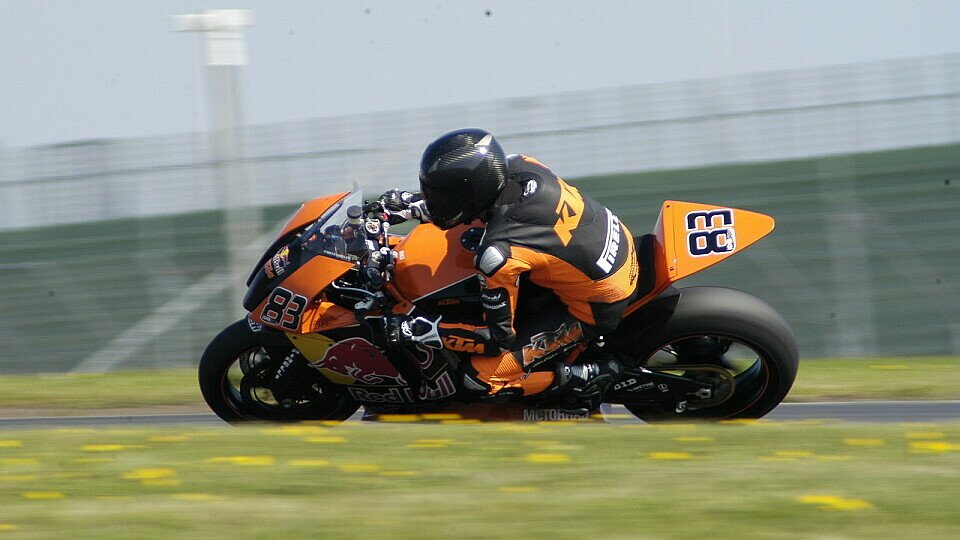 Didier van Keymeulen holte sich die erste Pole des Jahres in der IDM Superbike., Foto: Toni Börner