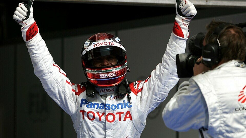 Jarno Trulli freut sich auf das Rennen., Foto: Sutton
