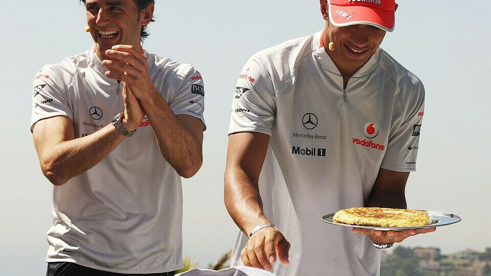Jetzt kann er wieder lachen: Pedro de la Rosa ist zu McLaren zurück gekehrt, Foto: Sutton