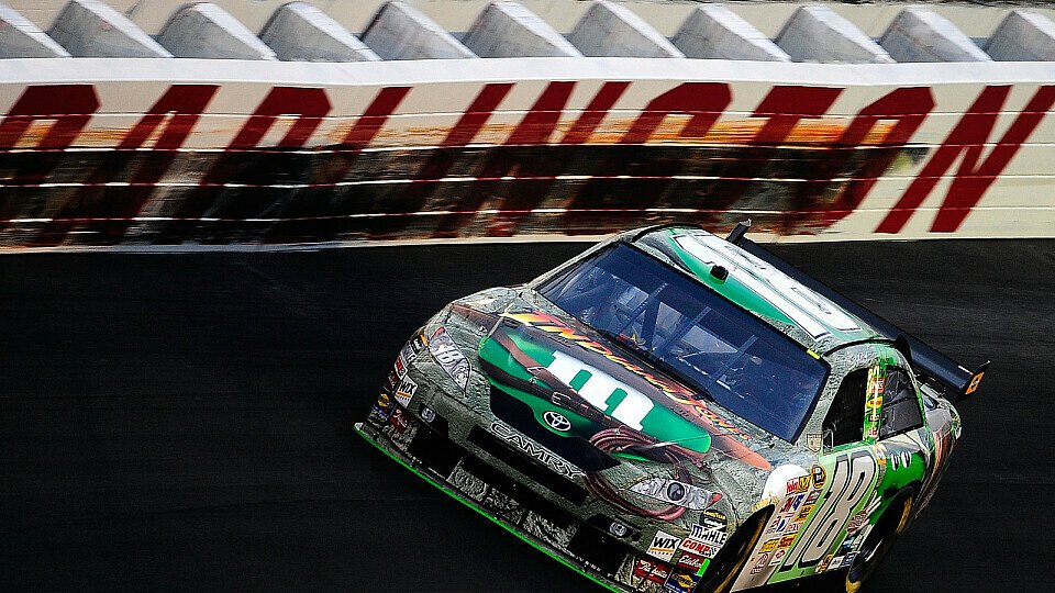 Kyle Busch und die Darlinton-Stripes, Foto: NASCAR