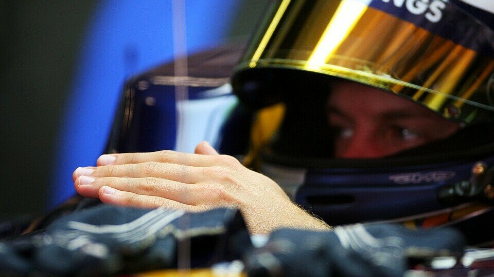 Sebastian Vettel will noch ein wenig umbauen, Foto: Sutton