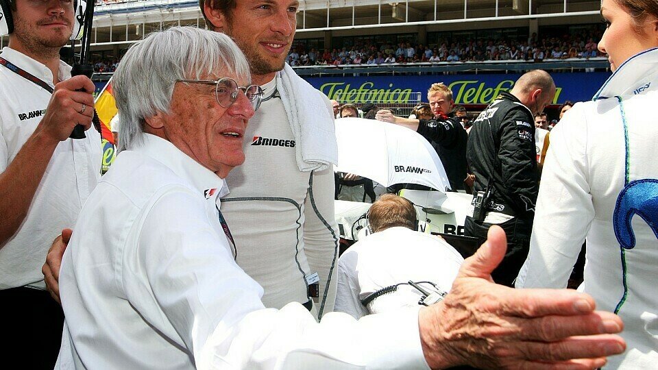 Bernie Ecclestone war von Jenson Buttons Entscheidung überrascht, Foto: Sutton