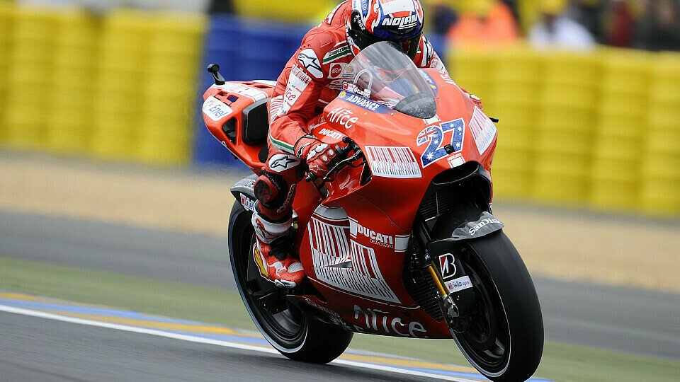 Casey Stoner hatte mit beiden Motorrädern seine Probleme, Foto: Ducati