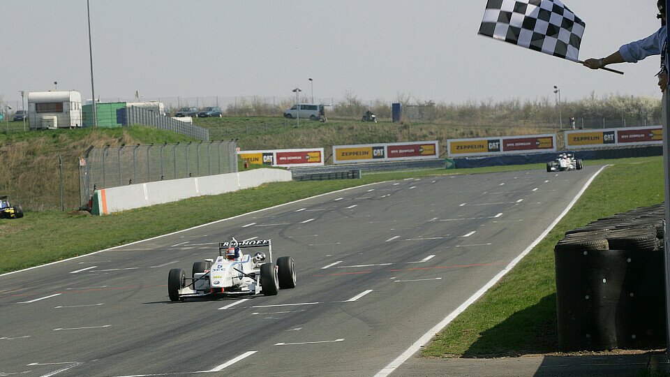 Vanthoor siegt, Foto: F3 Cup