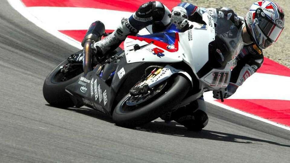 Sturz für Ruben Xaus in Kurve 10, jedoch ohne Folgen., Foto: WorldSBK