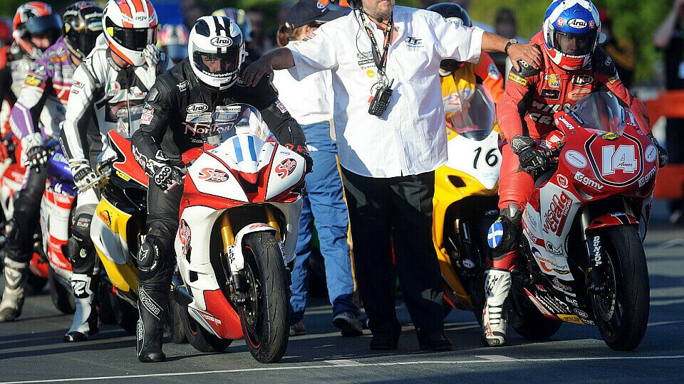 Michael Dunlop reihte sich als drittes Familienmitglied in die Liste der TT-Sieger ein., Foto: iomtt.com