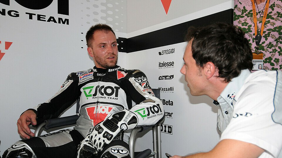 Gabor Talmacsi ist stolz darauf, sein Land Ungarn in der MotoGP vertreten zu dürfen., Foto: Milagro
