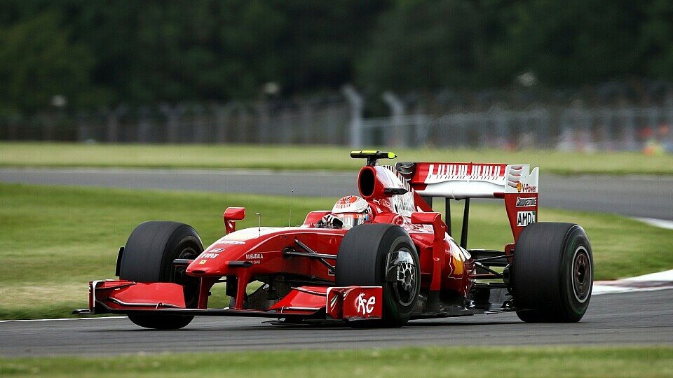 Kimi Räikkönen war nicht besonders happy, Foto: Sutton