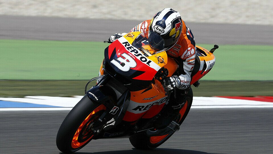 Zumindest verletzte sich Dani Pedrosa nicht wieder, Foto: Honda