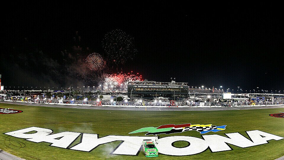 Der Saisonauftakt findet traditionell in Daytona statt, Foto: NASCAR