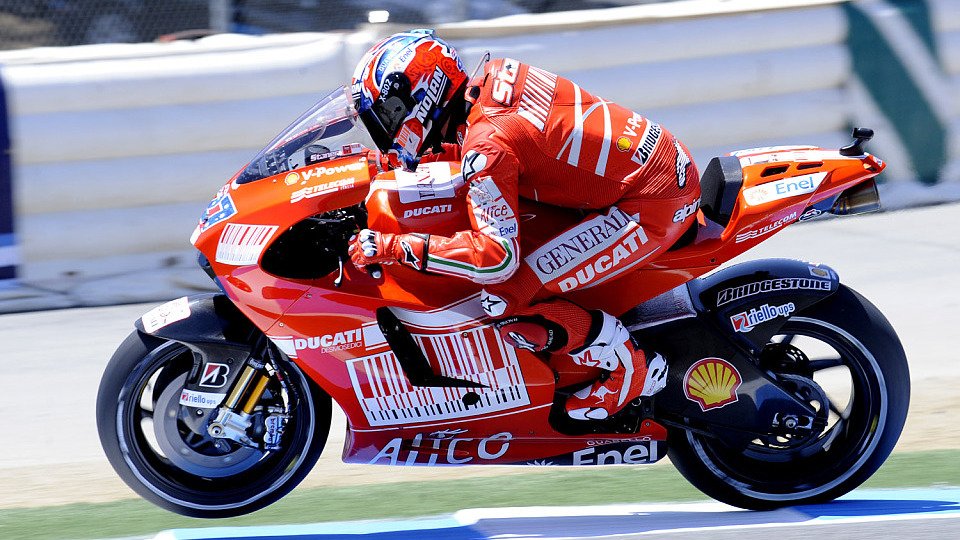 Casey Stoner fuhr die Bestzeit im 1. Training., Foto: Ducati