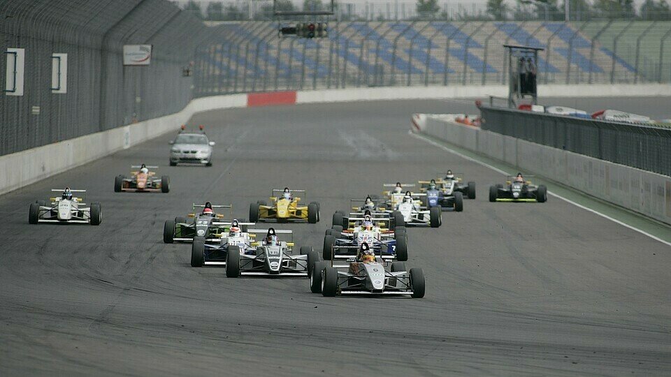 Die Spannung steigt am, Foto: Formel Masters