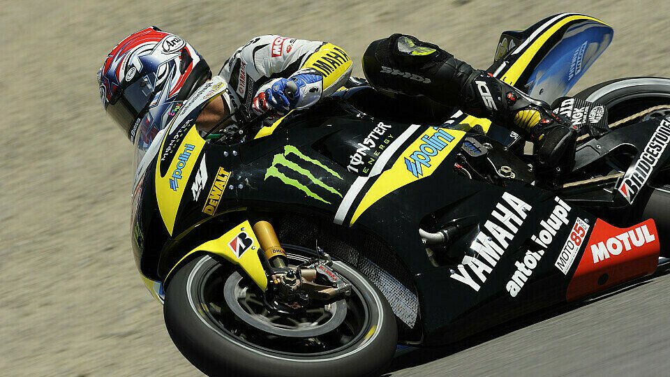 Colin Edwards kam im freien Training gut zurecht, Foto: Bridgestone