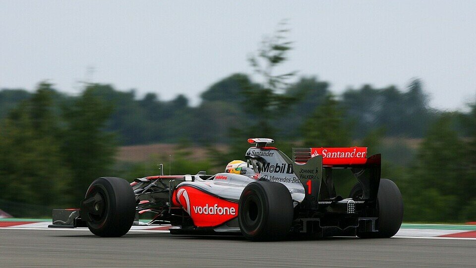 Hamilton fuhr Bestzeit beim Heimspiel von Mercedes., Foto: Sutton