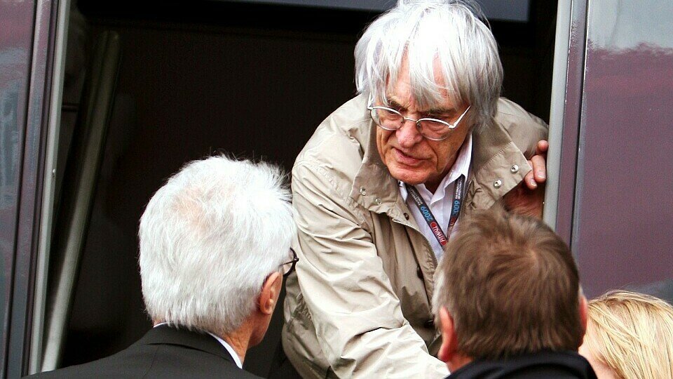 Bernie Ecclestone hat vorgebaut, Foto: Sutton Bernie Ecclestone hat vorgebaut, Foto: Sutton