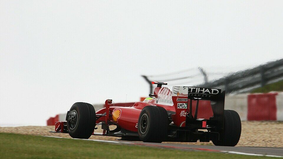 Felipe Massa startet von Platz acht., Foto: Sutton