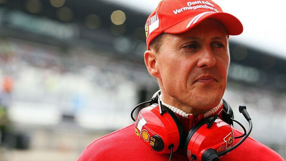 Michael Schumacher wagt das Comeback., Foto: Sutton