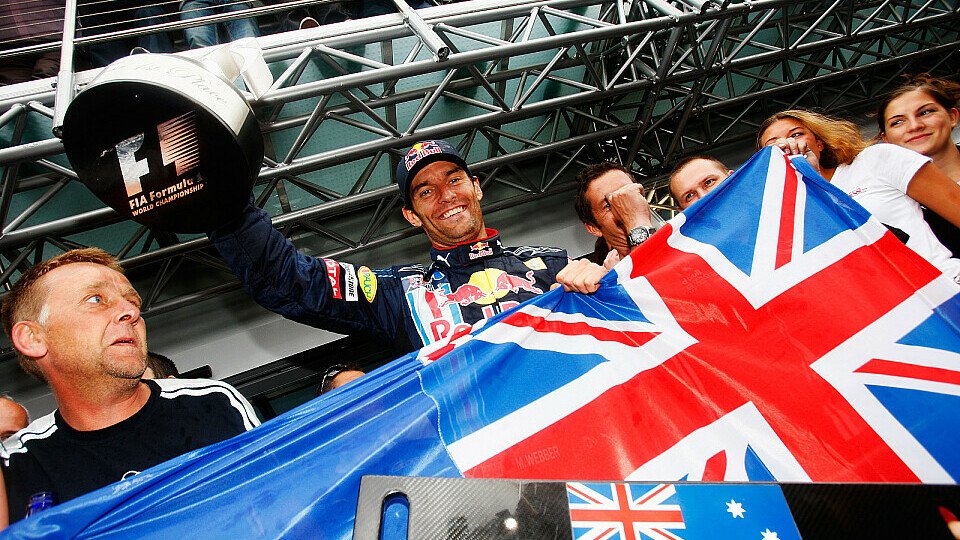 Mark Webber bleibt bei Red Bull., Foto: Red Bull