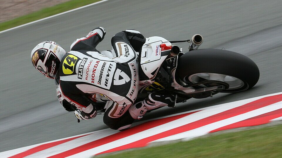 Randy de Puniet drehte das Gas zu früh auf, Foto: Ronny Lekl